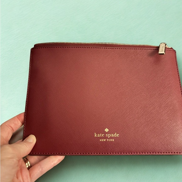 kate spade Handbags - Kate Spade Burgundy Portfolio